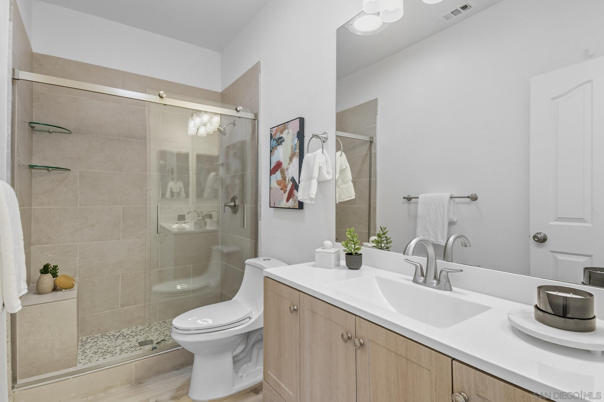Detail Gallery Image 21 of 36 For 2930  Columbia St  #F,  San Diego,  CA 92103 - 2 Beds | 2 Baths