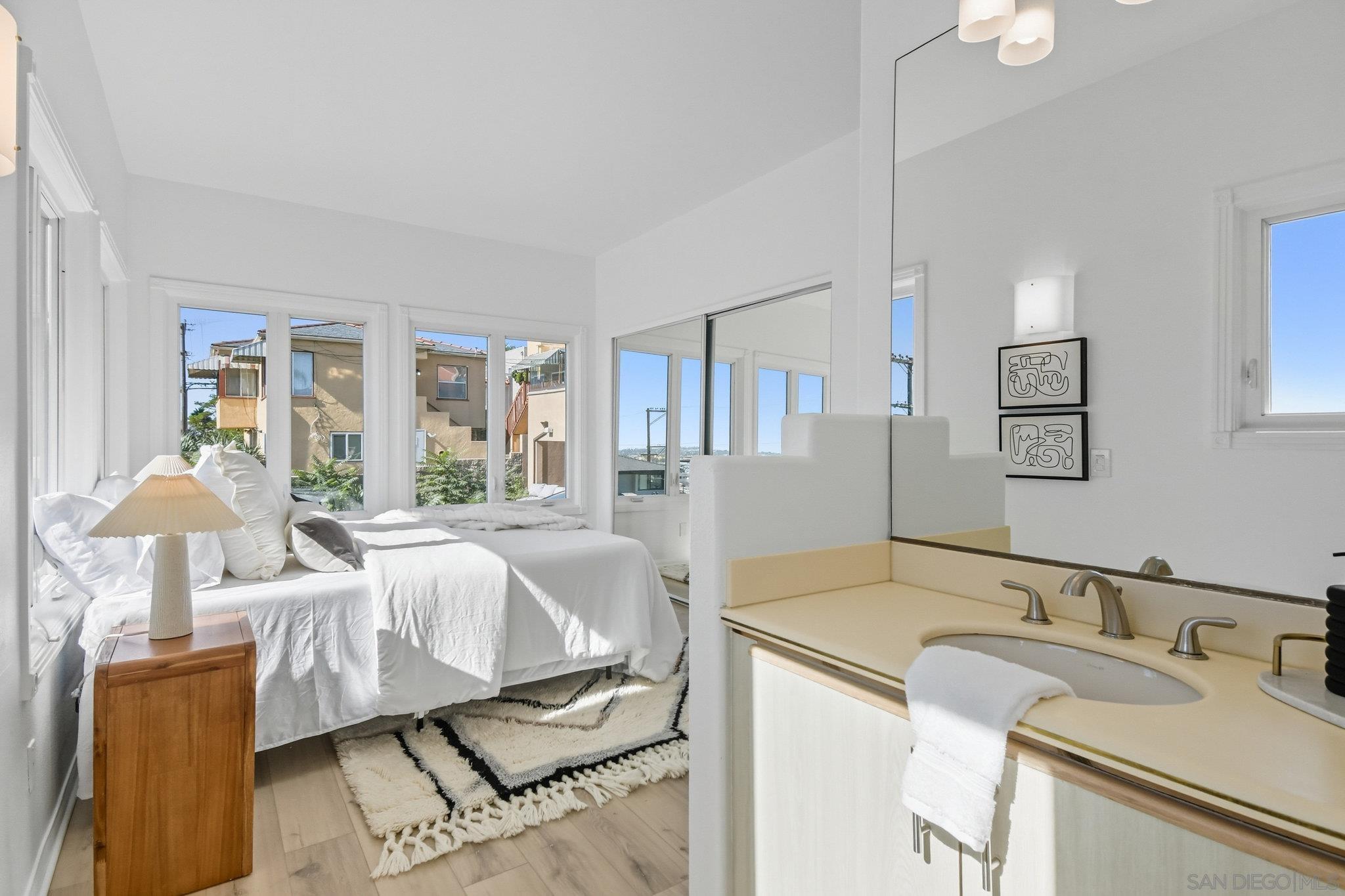 Detail Gallery Image 22 of 36 For 2930  Columbia St  #F,  San Diego,  CA 92103 - 2 Beds | 2 Baths