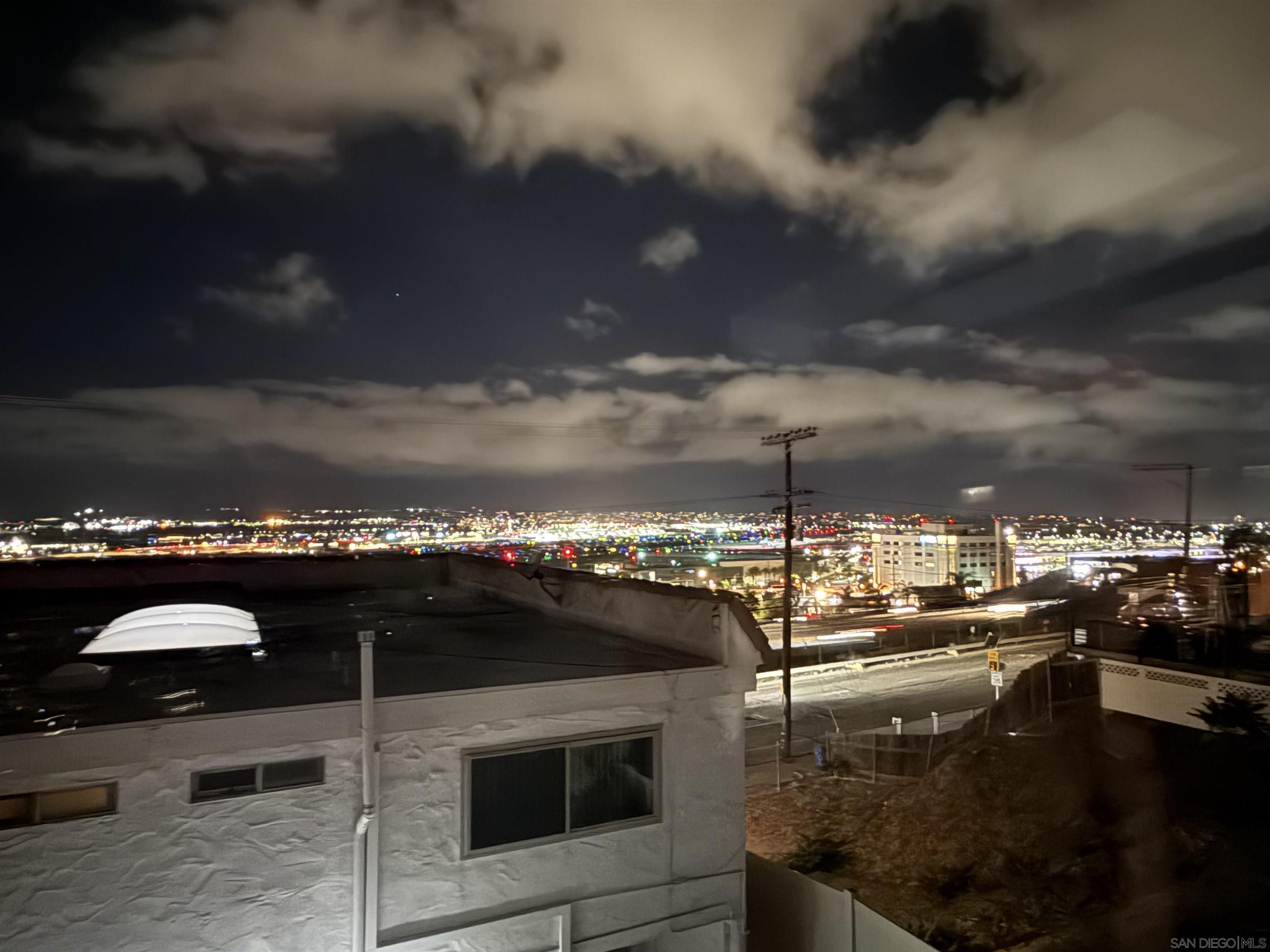 Detail Gallery Image 36 of 36 For 2930  Columbia St  #F,  San Diego,  CA 92103 - 2 Beds | 2 Baths