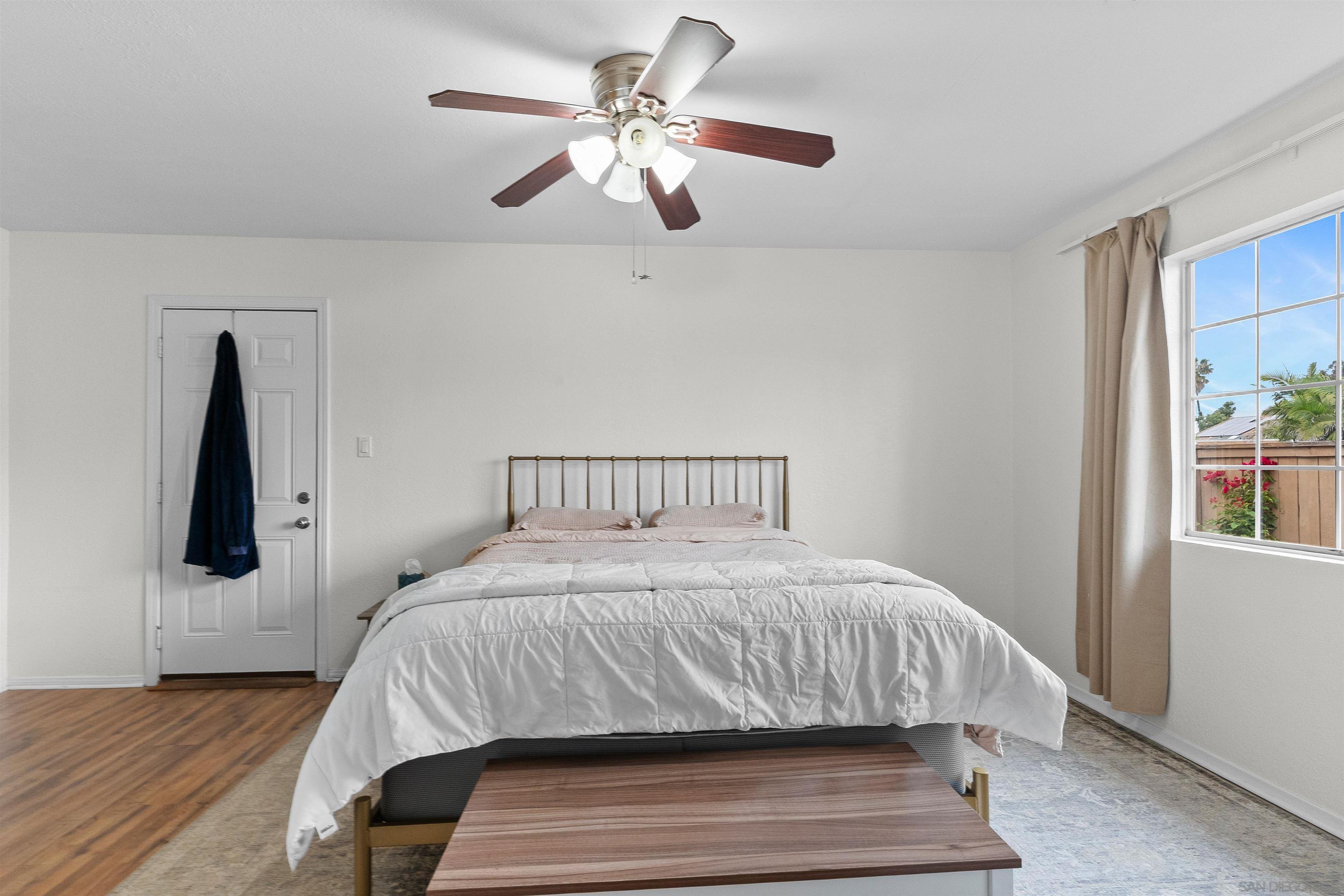 Detail Gallery Image 12 of 28 For 3450  42nd, San Diego,  CA 92105 - 3 Beds | 2 Baths