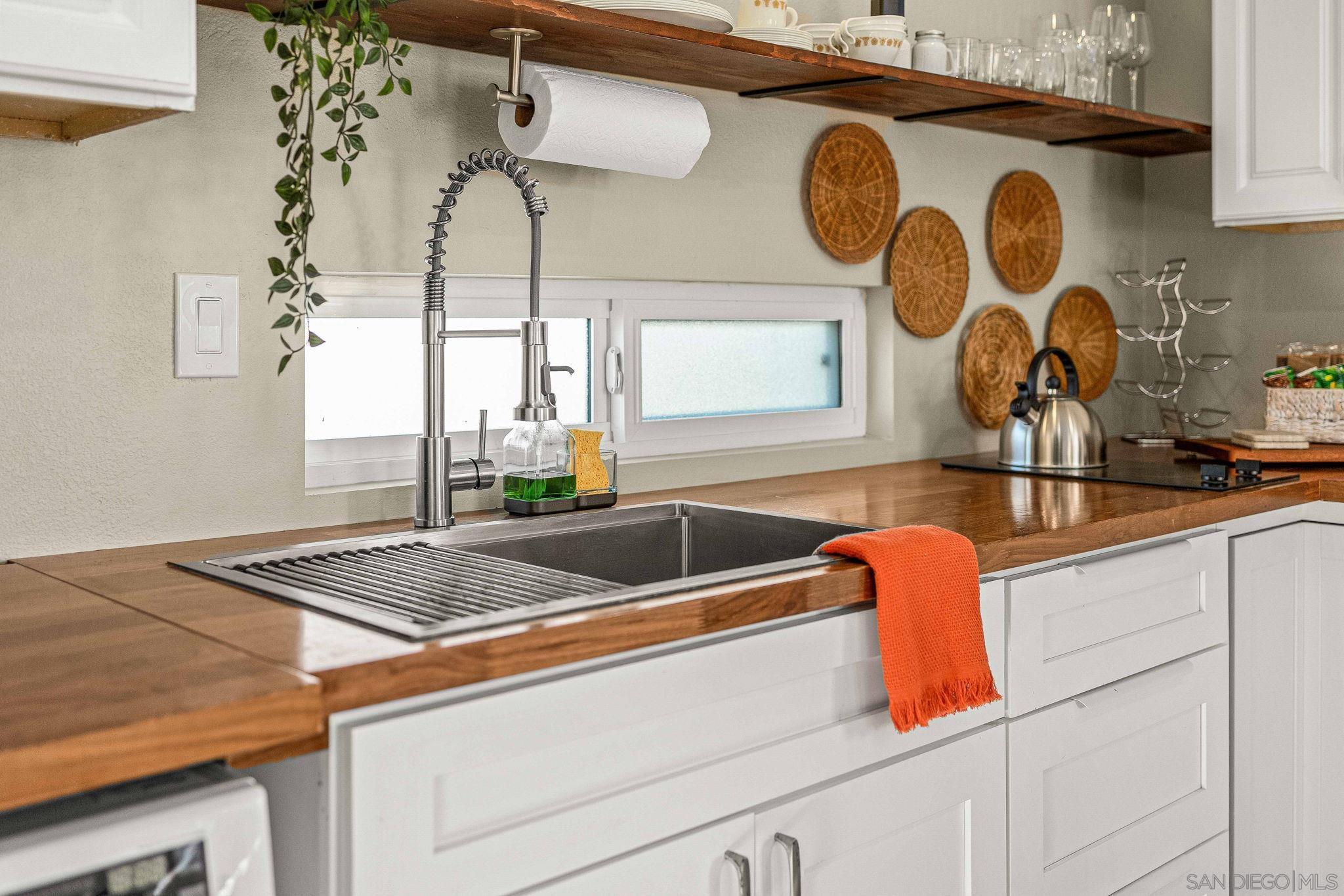 Detail Gallery Image 13 of 30 For , La Mesa,  CA 91942 - 1 Beds | 1 Baths