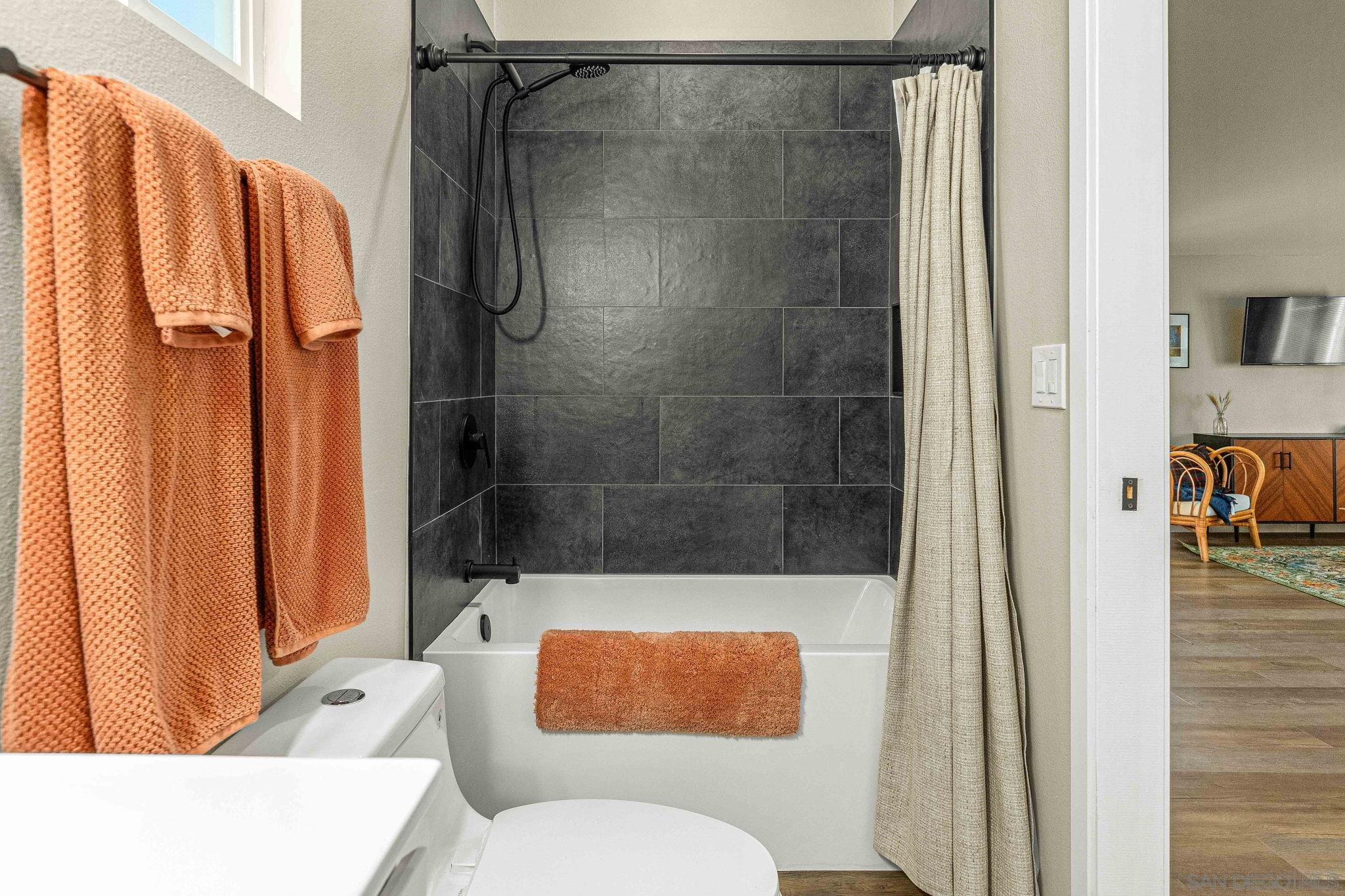 Detail Gallery Image 18 of 30 For , La Mesa,  CA 91942 - 1 Beds | 1 Baths