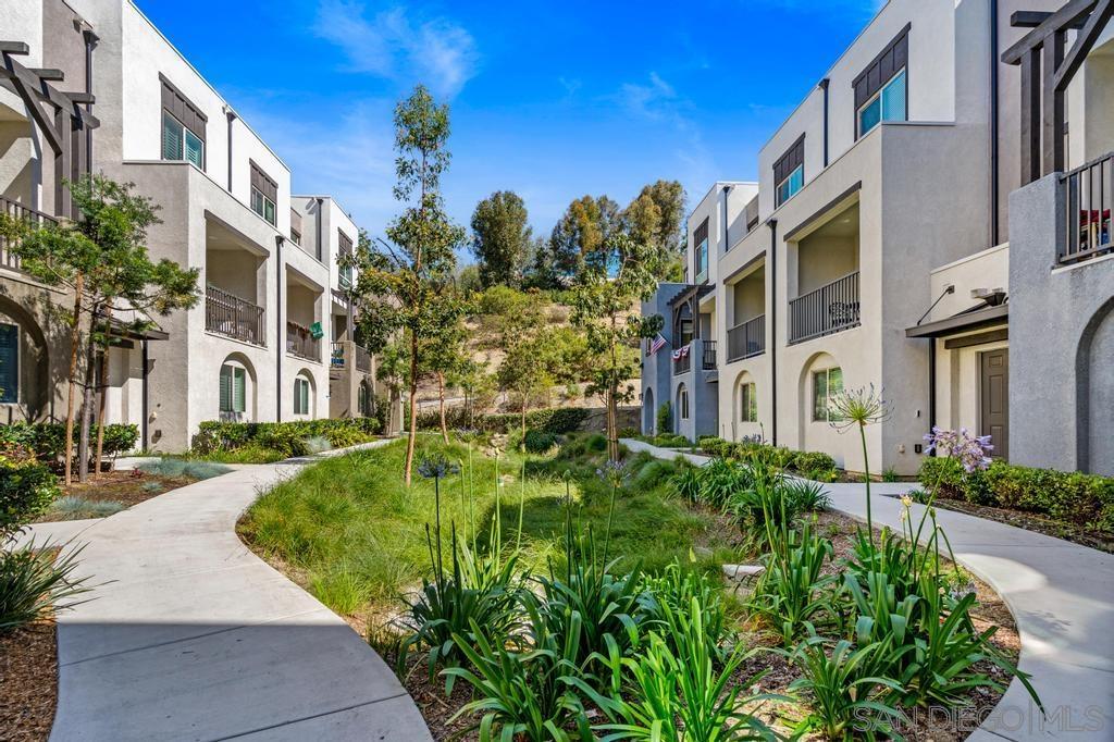 Front Image Thumbnail for SD250045001