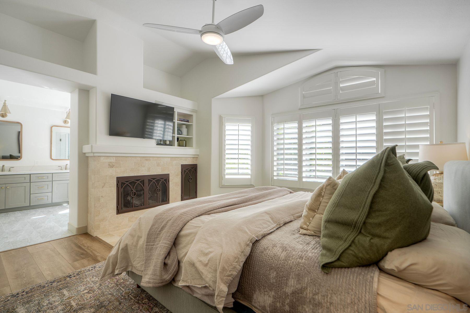 Detail Gallery Image 24 of 47 For 13660  Lindamere Ln, San Diego,  CA 92128 - 4 Beds | 3 Baths