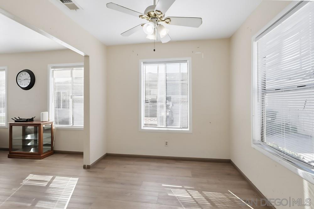 Detail Gallery Image 5 of 20 For 602  Claydelle Ave., El Cajon,  CA 92020 - 2 Beds | 2 Baths