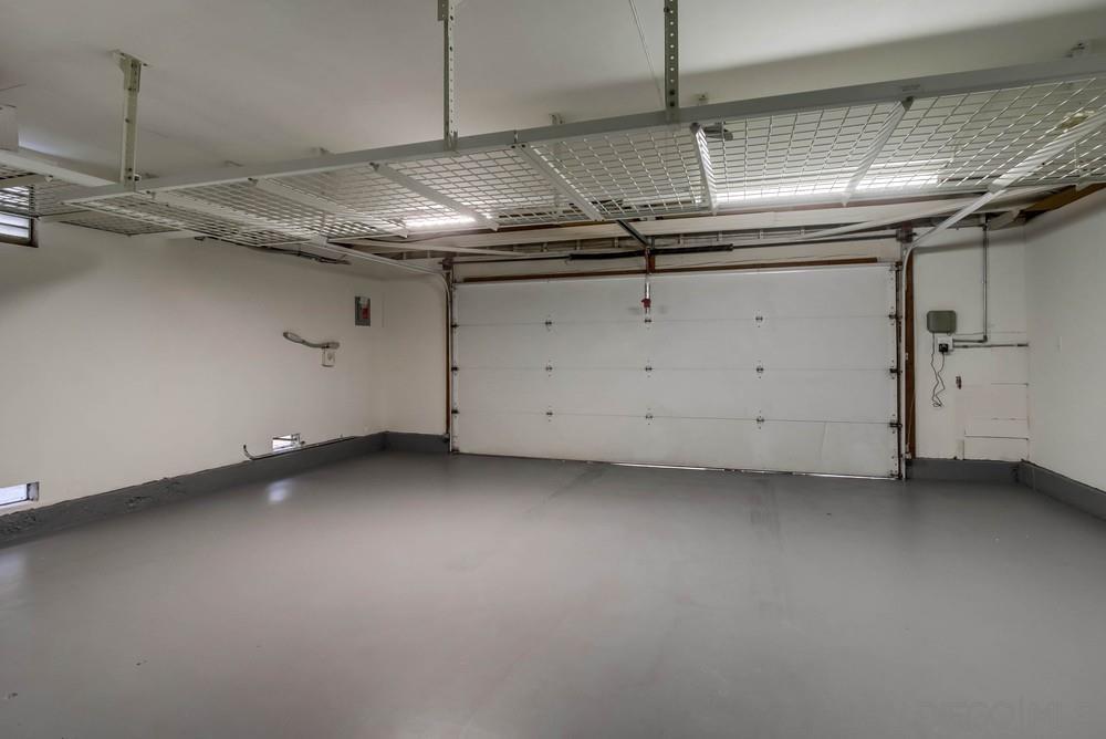 Detail Gallery Image 38 of 40 For 10726  Vista Valle Drive, San Diego,  CA 92131 - 4 Beds | 3 Baths