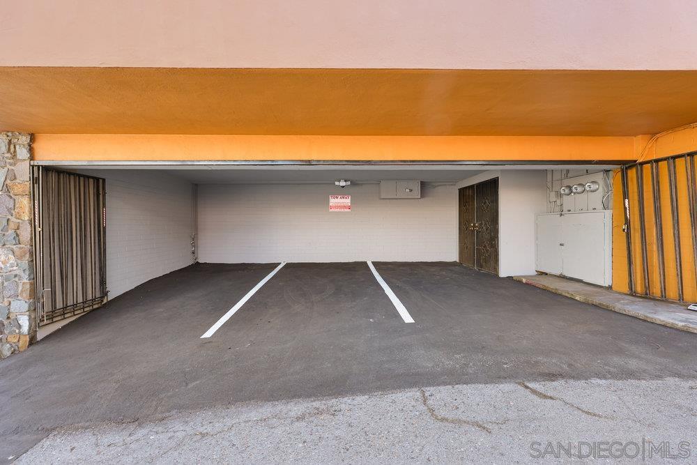 Detail Gallery Image 15 of 22 For 825  Washington St., San Diego,  CA 92103 - – Beds | – Baths