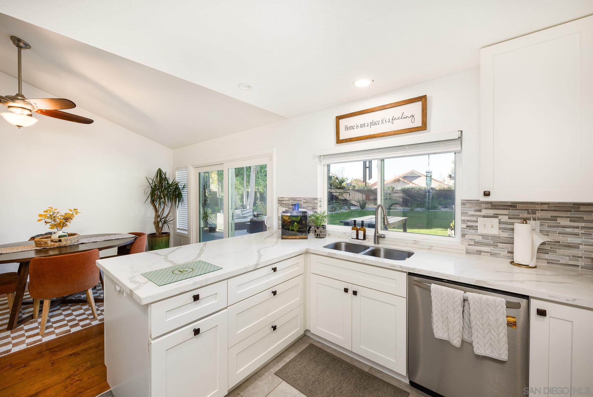 Detail Gallery Image 10 of 31 For 5358  Raspberry Way, Oceanside,  CA 92057 - 4 Beds | 2 Baths