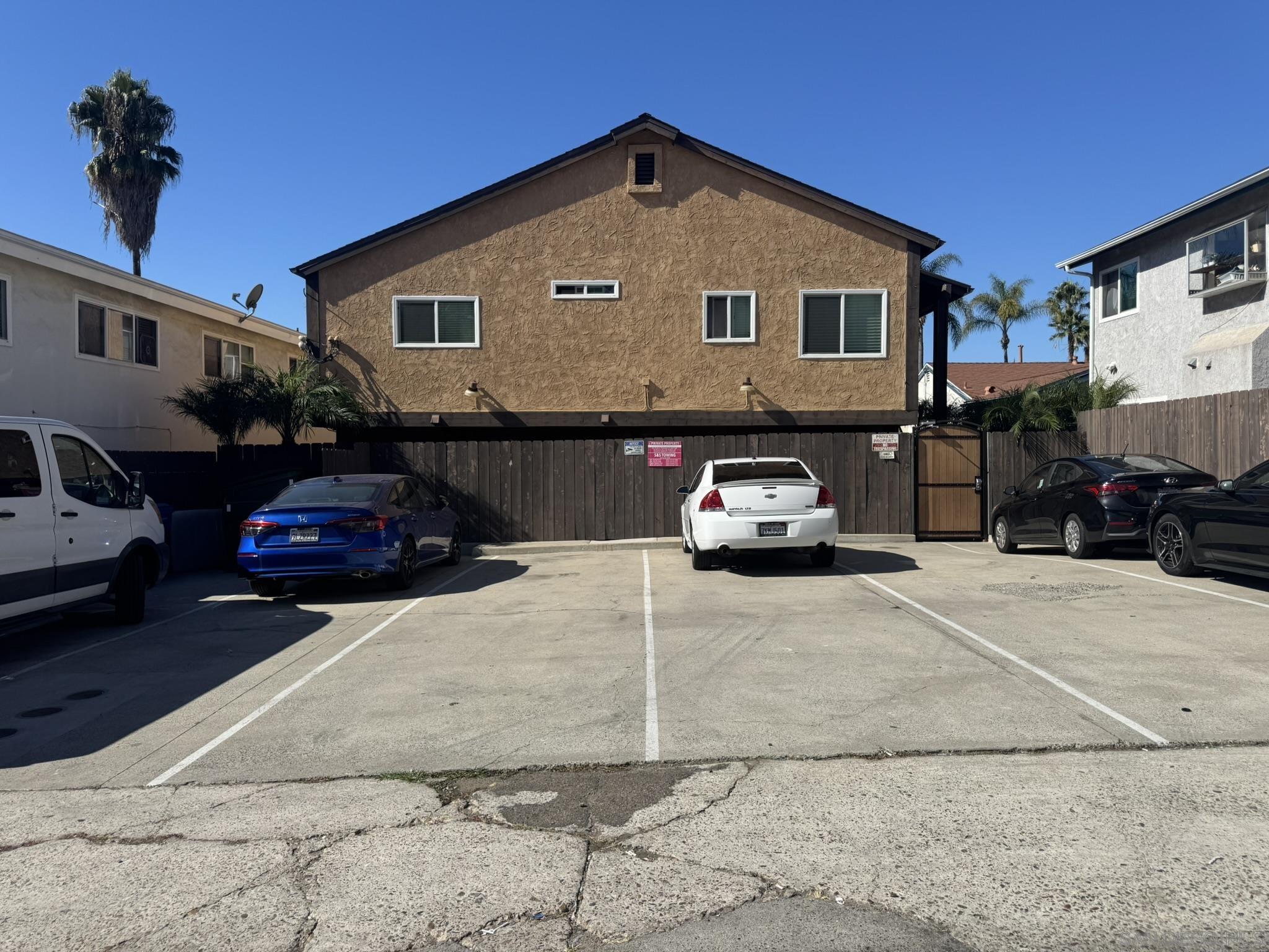 Detail Gallery Image 3 of 29 For 4435  Estrella Avenue, San Diego,  CA 92115 - – Beds | – Baths