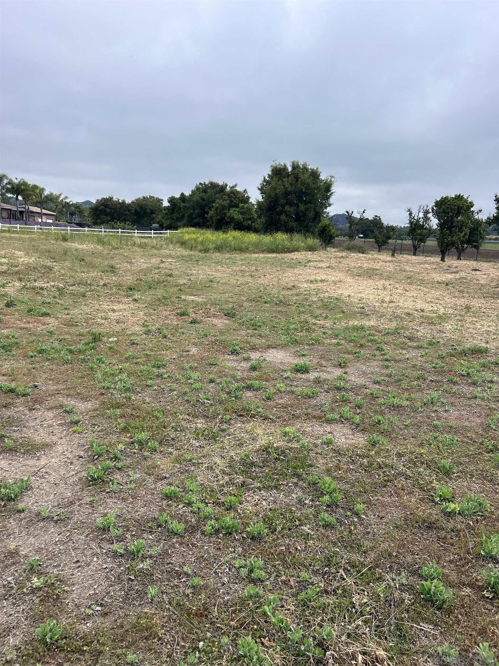 Detail Gallery Image 3 of 7 For , Valley Center,  CA 92082 - – Beds | – Baths