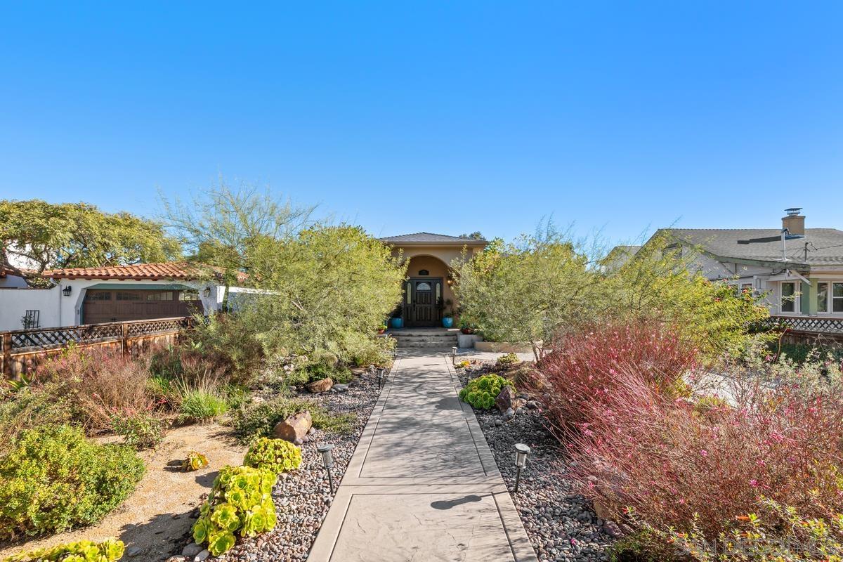 Detail Gallery Image 3 of 38 For 633  Del Mar Ave., Chula Vista,  CA 91910 - 4 Beds | 4 Baths