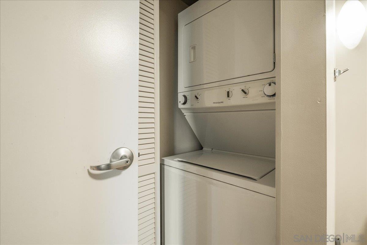 Detail Gallery Image 12 of 29 For 425 W Beech St  503, San Diego,  CA 92101 - 2 Beds | 1 Baths