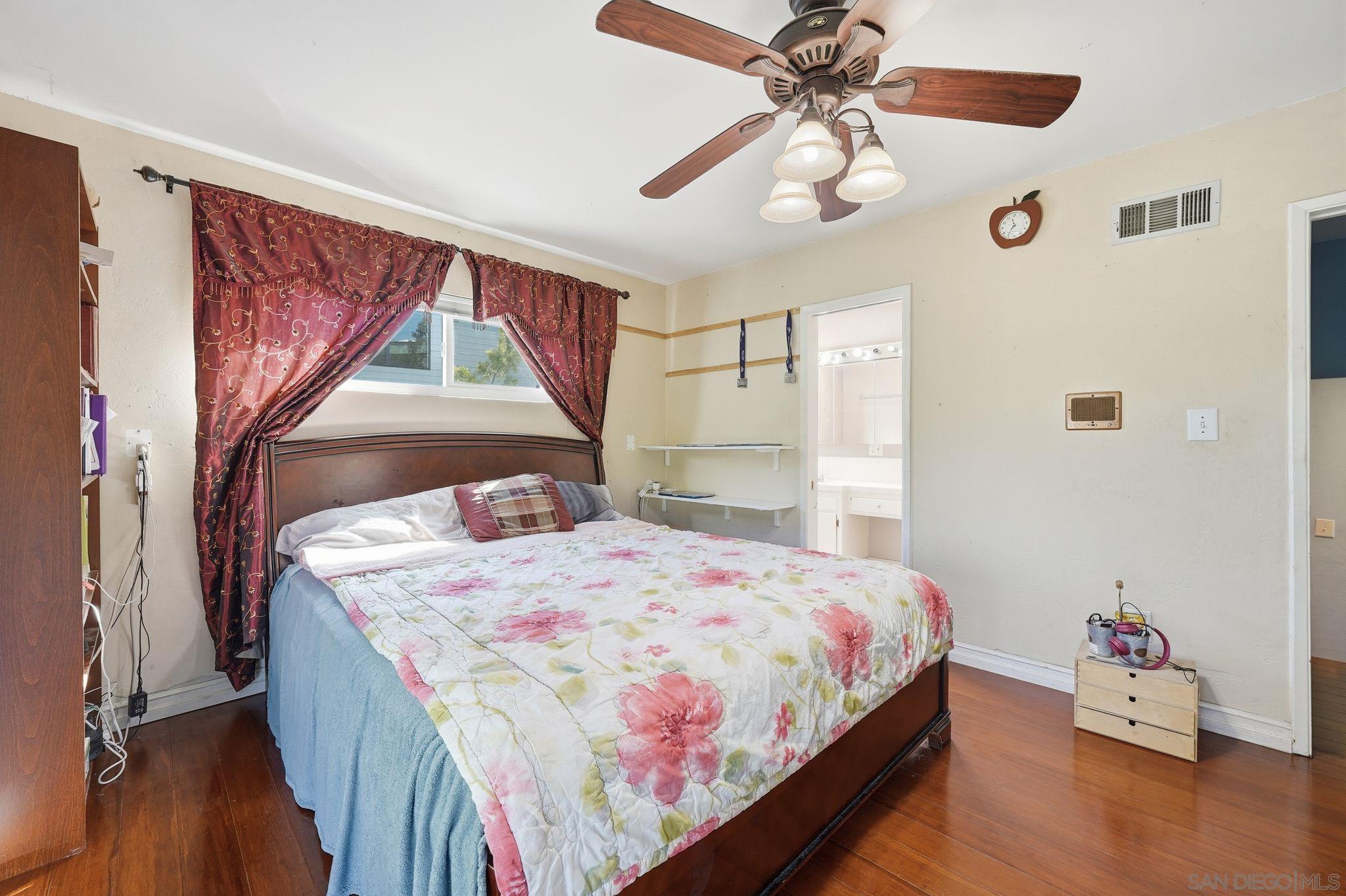 Detail Gallery Image 21 of 51 For 4040  Yale Ave, La Mesa,  CA 91941 - 4 Beds | 3 Baths