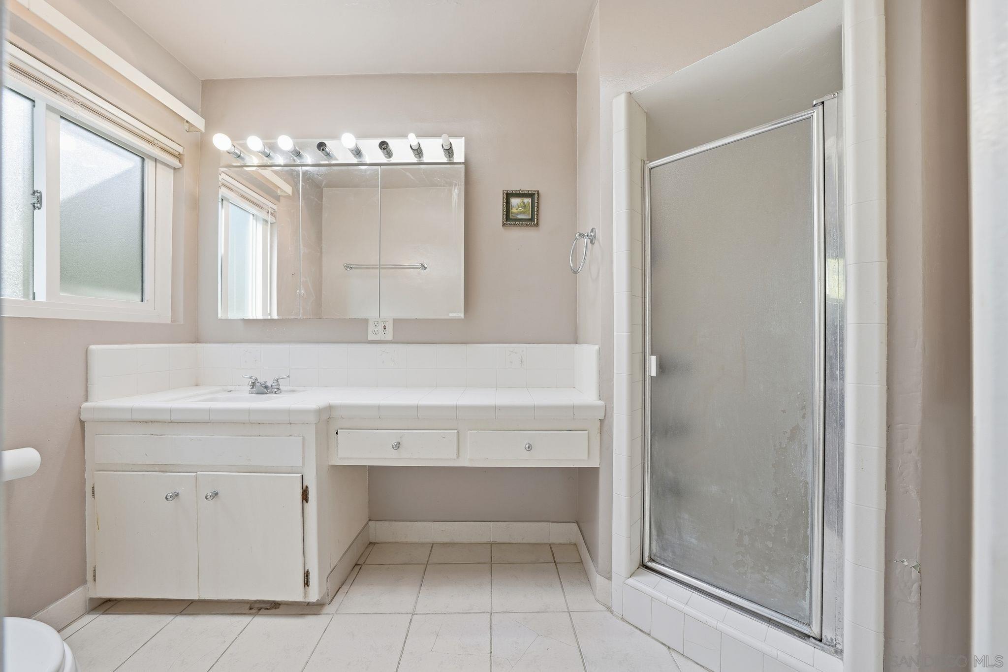 Detail Gallery Image 22 of 51 For 4040  Yale Ave, La Mesa,  CA 91941 - 4 Beds | 3 Baths