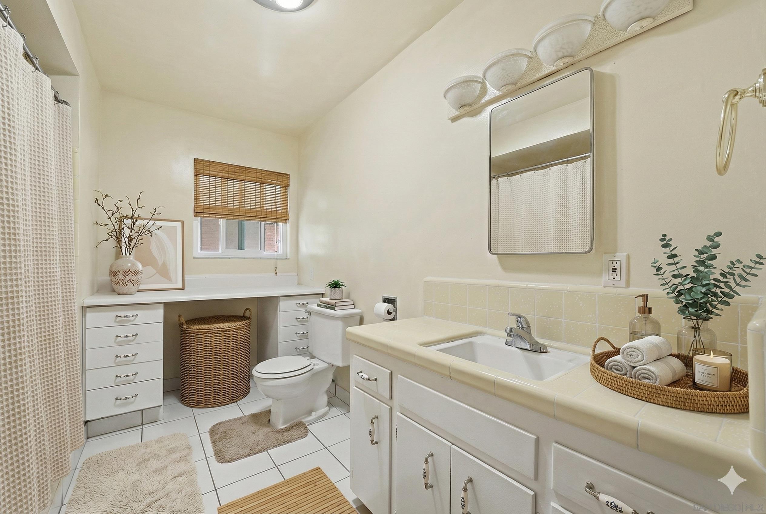 Detail Gallery Image 28 of 48 For 4040  Yale Ave, La Mesa,  CA 91941 - 4 Beds | 3 Baths