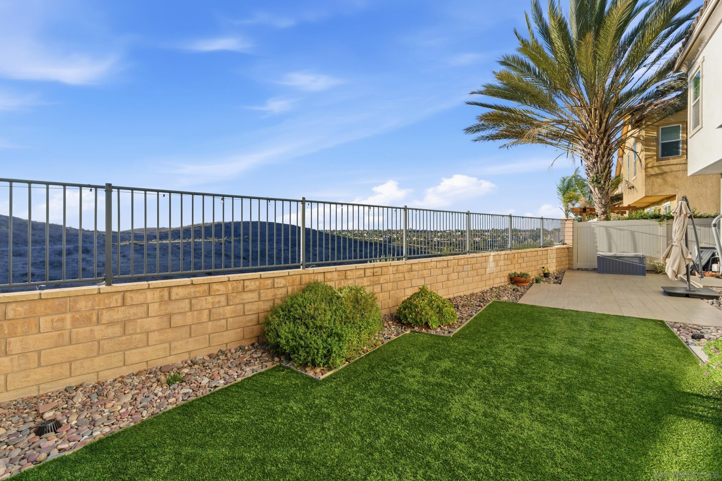 Detail Gallery Image 36 of 43 For 1552  Franceschi Dr, Chula Vista,  CA 91913 - 3 Beds | 2/1 Baths