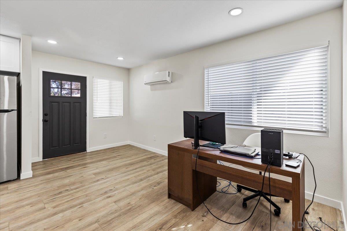 Detail Gallery Image 15 of 55 For 430 S 33rd St, San Diego,  CA 92113 - 3 Beds | 2 Baths