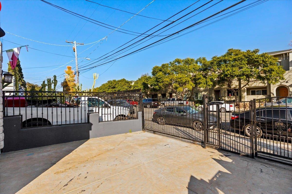 Detail Gallery Image 41 of 55 For 430 S 33rd St, San Diego,  CA 92113 - 3 Beds | 2 Baths