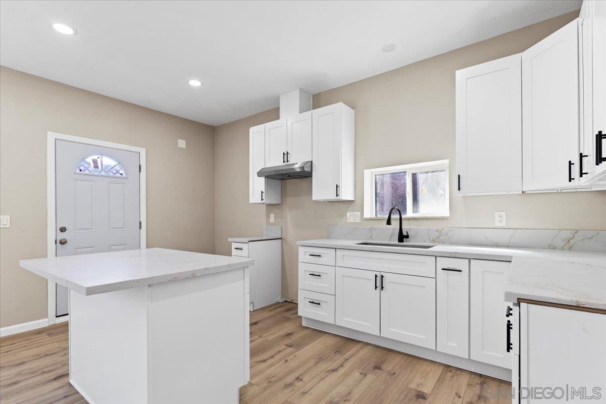 Detail Gallery Image 44 of 55 For 430 S 33rd St, San Diego,  CA 92113 - 3 Beds | 2 Baths