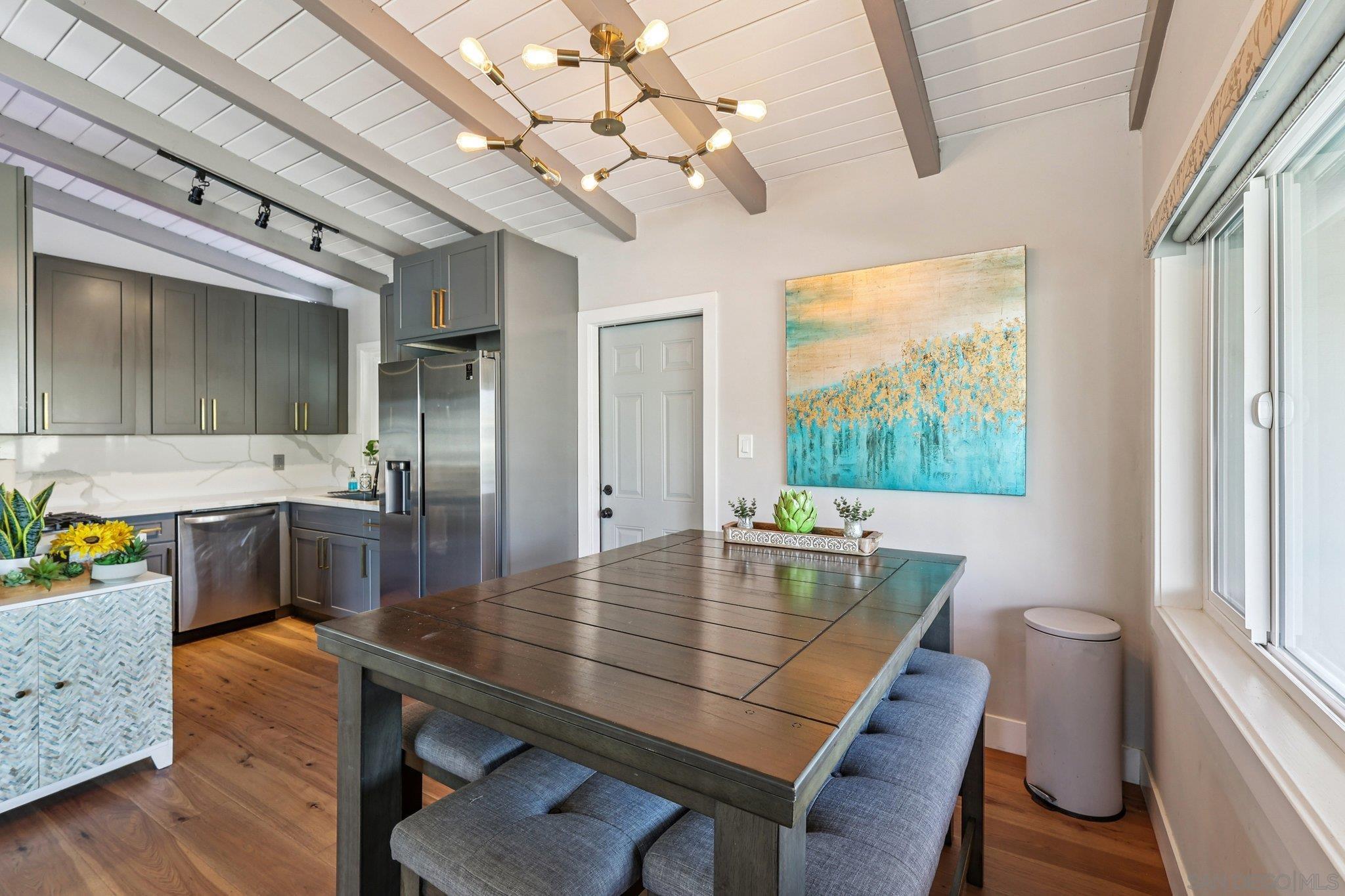 Detail Gallery Image 14 of 55 For 8321  Neva Ave, San Diego,  CA 92123 - 3 Beds | 2 Baths