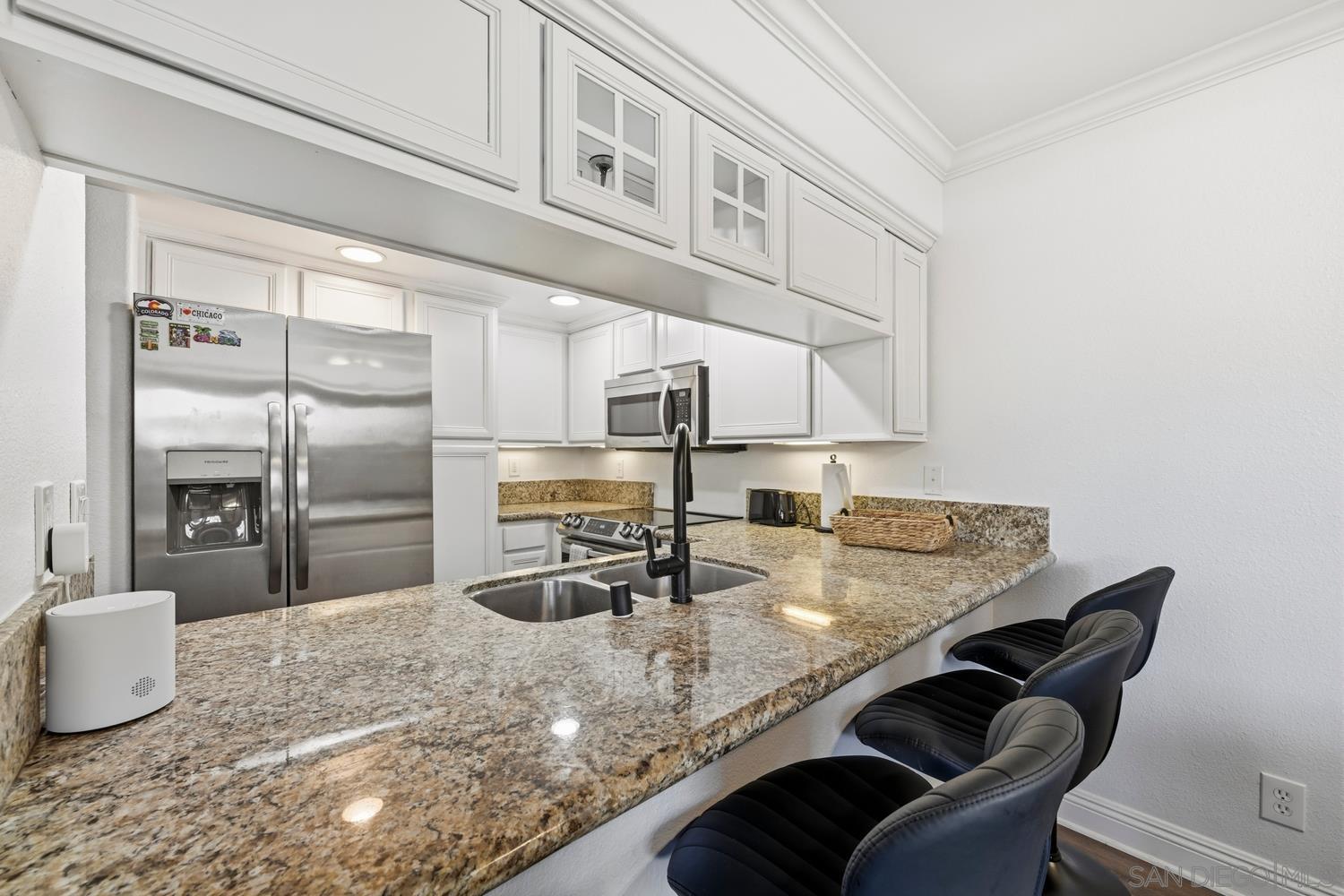 Detail Gallery Image 6 of 25 For 1509 E Washington Ave  #3,  El Cajon,  CA 92019 - 2 Beds | 2 Baths