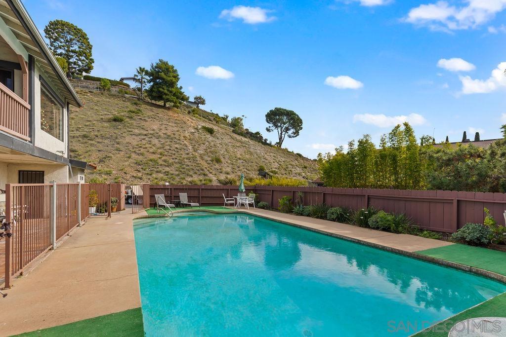 Detail Gallery Image 70 of 75 For 4339  Macronald Dr., La Mesa,  CA 91941 - 5 Beds | 5/1 Baths