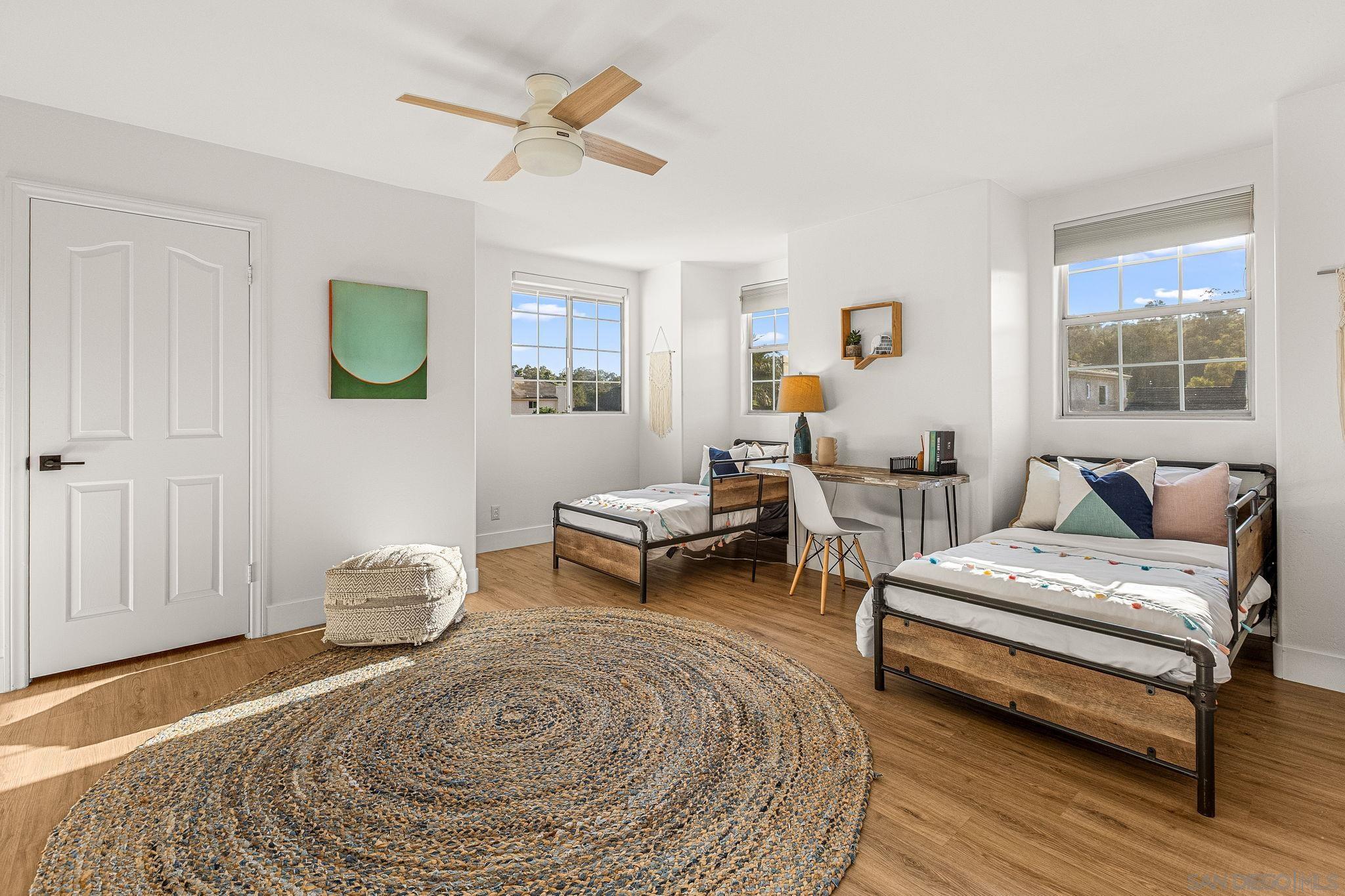 Detail Gallery Image 15 of 33 For 15951  Avenida Calma, Rancho Santa Fe,  CA 92091 - 5 Beds | 3 Baths