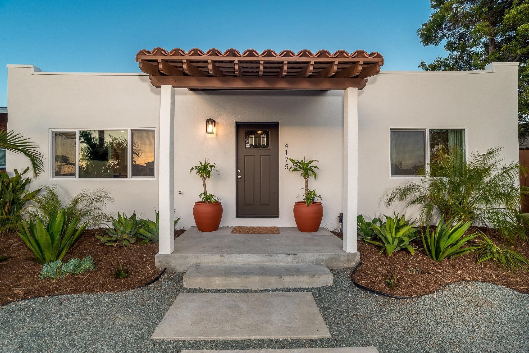 Front Image Thumbnail for SD250045041