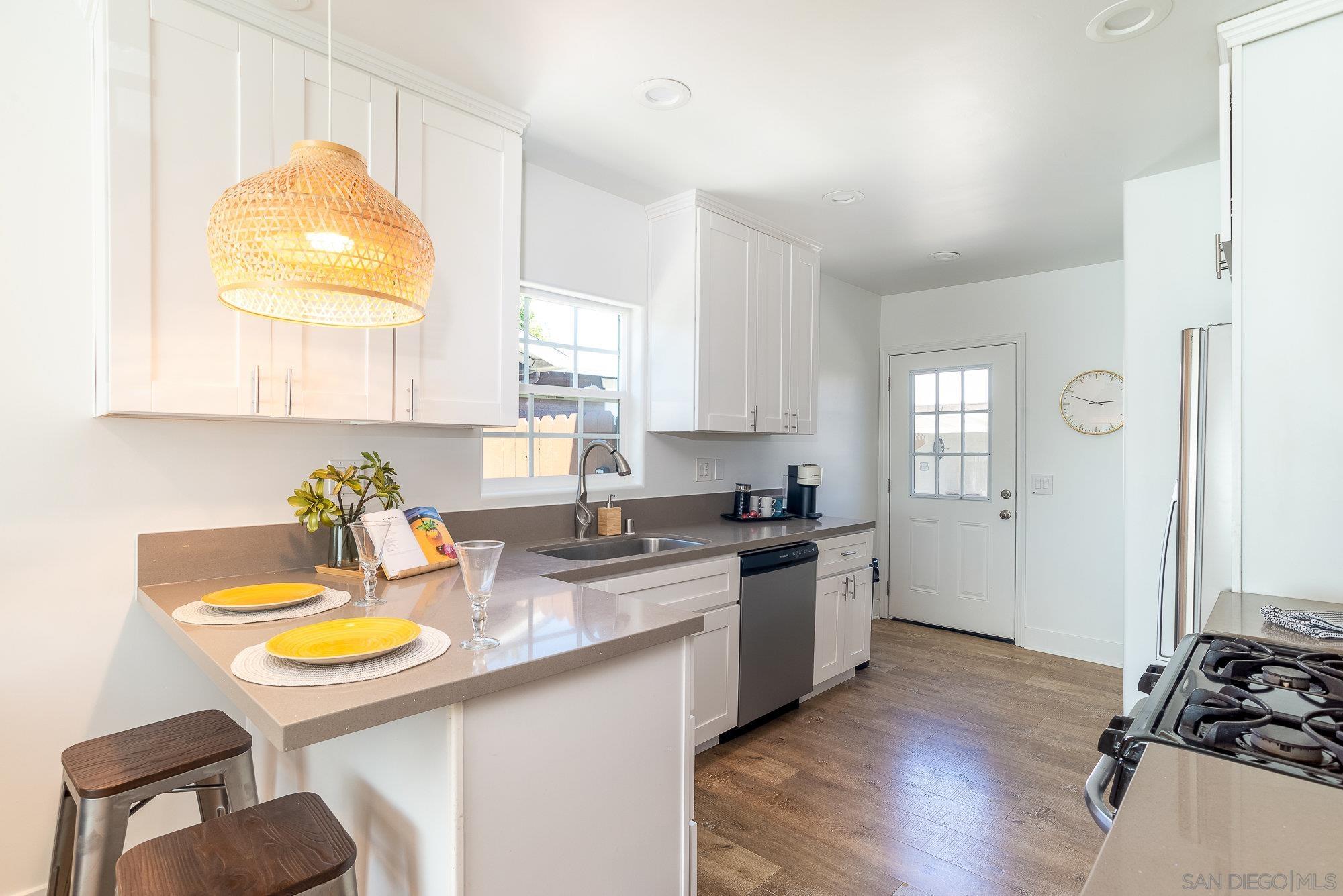 Detail Gallery Image 12 of 46 For 4175  35th St, San Diego,  CA 92104 - 3 Beds | 2 Baths