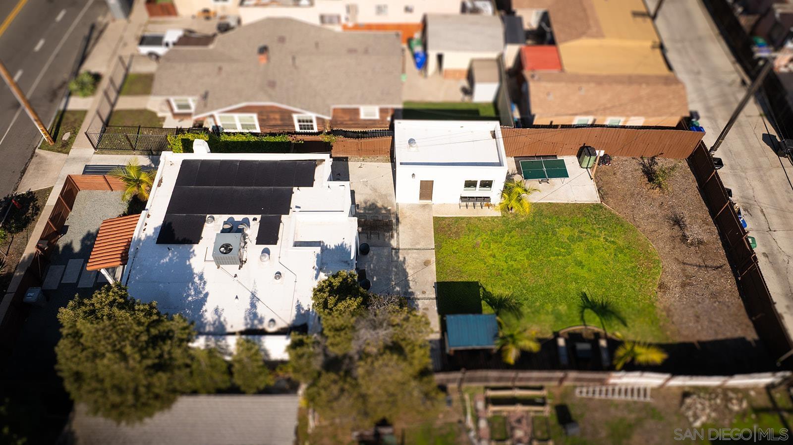 Detail Gallery Image 4 of 46 For 4175  35th St, San Diego,  CA 92104 - 3 Beds | 2 Baths