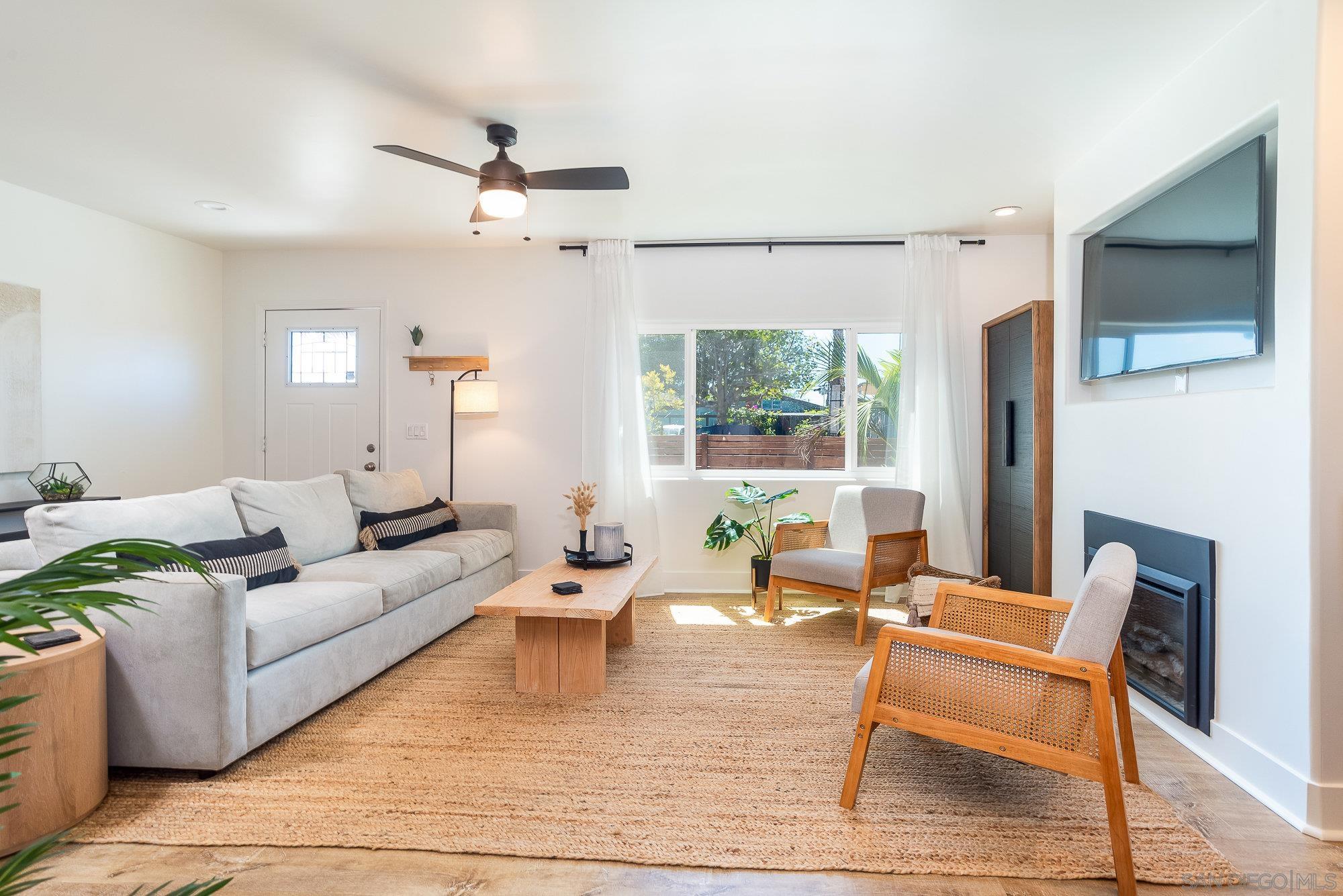 Detail Gallery Image 8 of 46 For 4175  35th St, San Diego,  CA 92104 - 3 Beds | 2 Baths