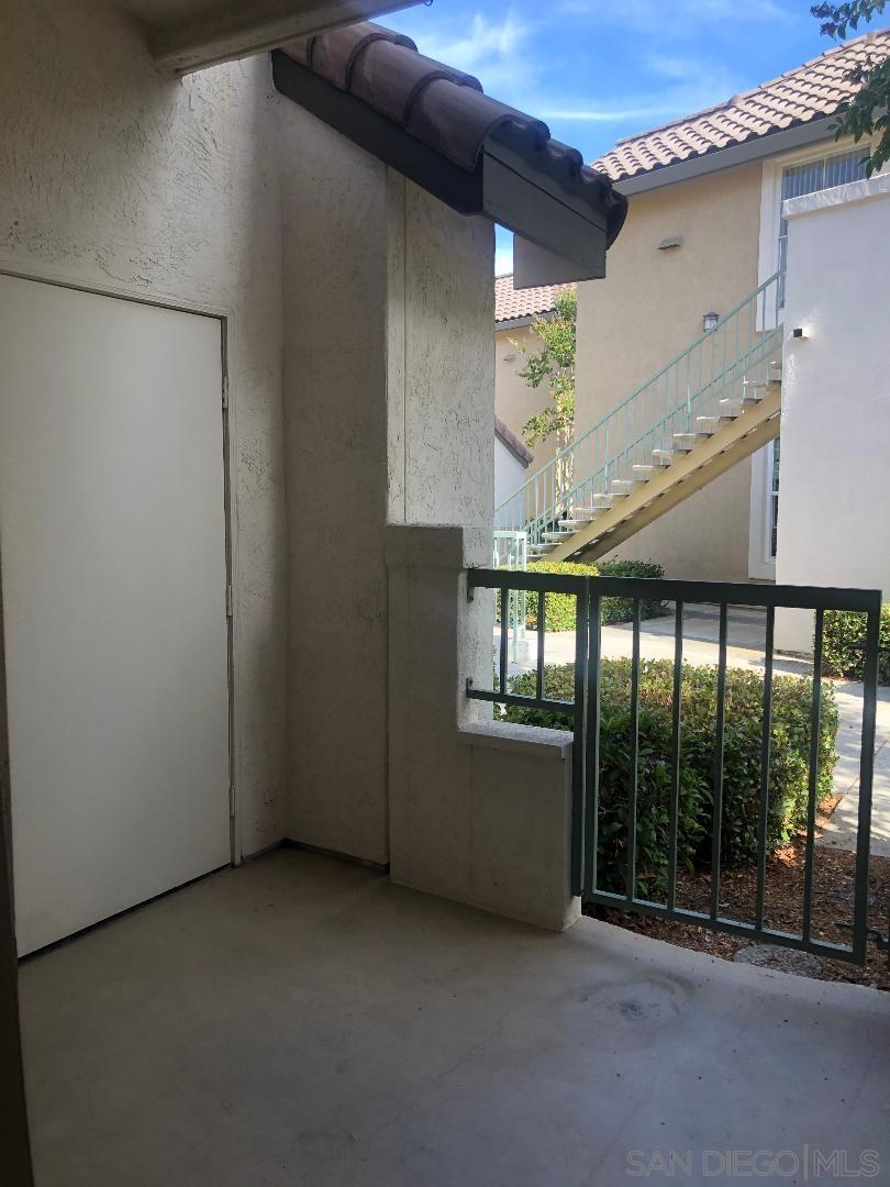 Detail Gallery Image 9 of 11 For 8658  New Salem  59, San Diego,  CA 92126 - 2 Beds | 2 Baths