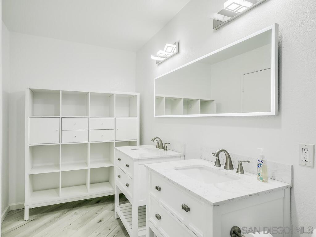 Detail Gallery Image 13 of 25 For 7087  Camino Degrazia  #141,  San Diego,  CA 92111 - 3 Beds | 2 Baths