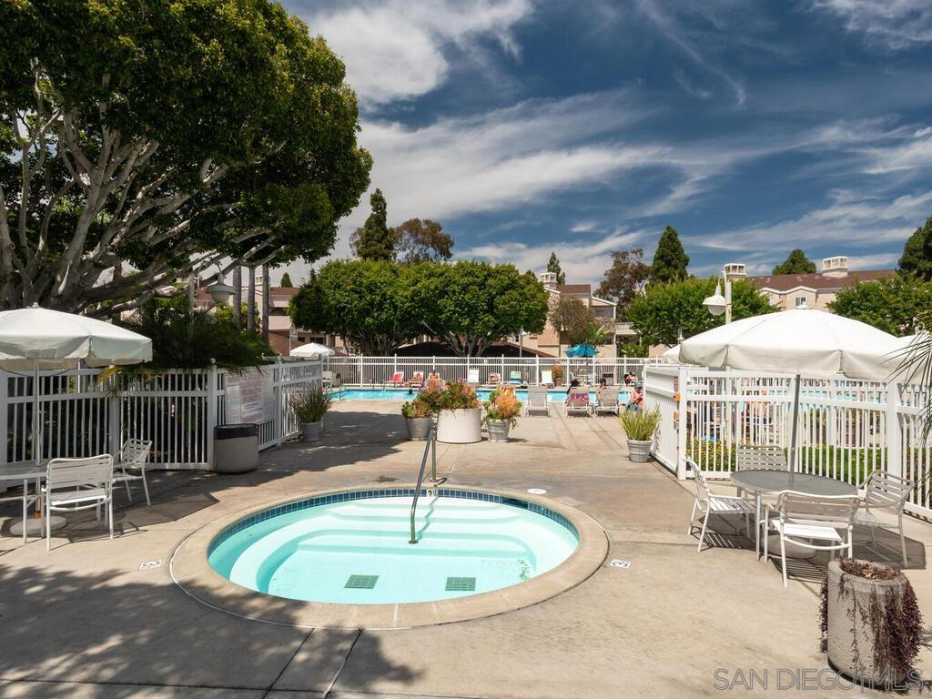 Detail Gallery Image 25 of 25 For 7087  Camino Degrazia  #141,  San Diego,  CA 92111 - 3 Beds | 2 Baths