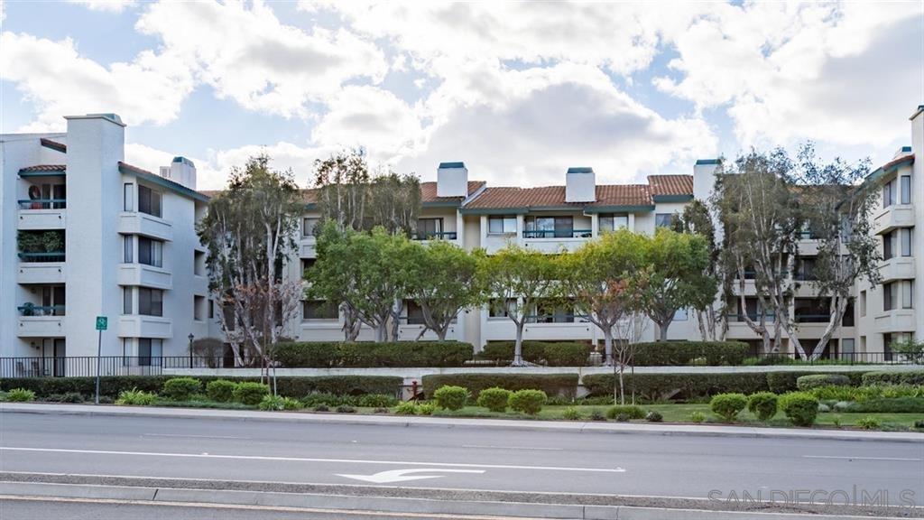 Detail Gallery Image 7 of 21 For 11255  Tierrasanta Blvd  #118,  San Diego,  CA 92124 - 3 Beds | 2 Baths