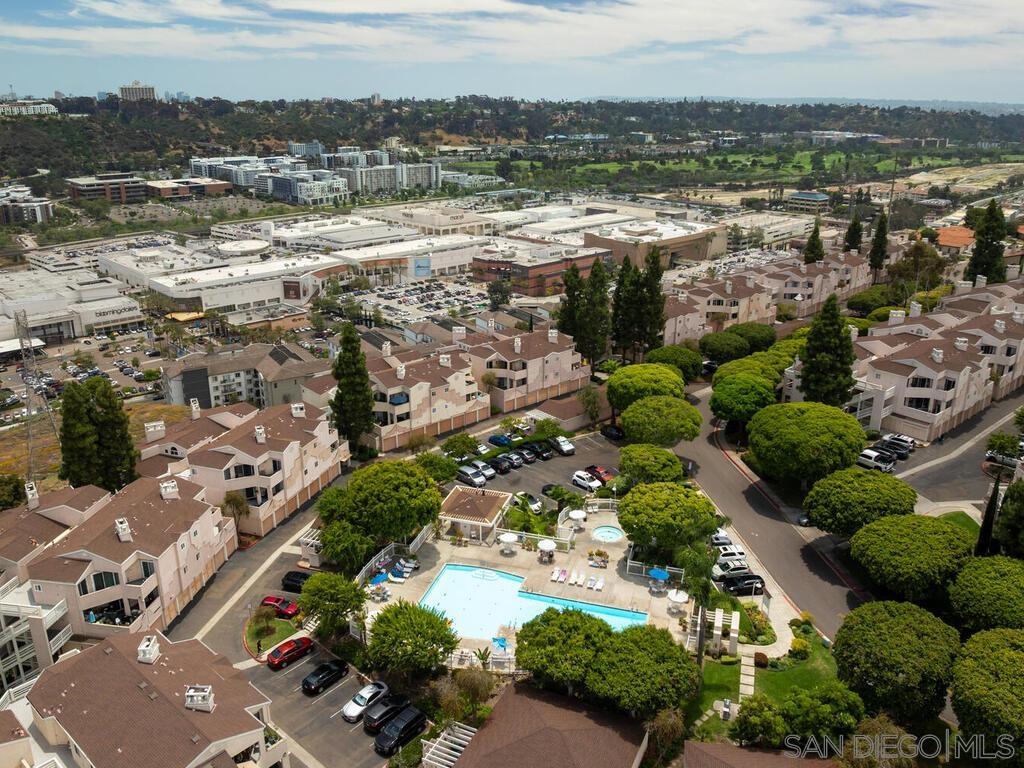 Detail Gallery Image 28 of 33 For 7087  Camino Degrazia  141, San Diego,  CA 92111 - 3 Beds | 2 Baths