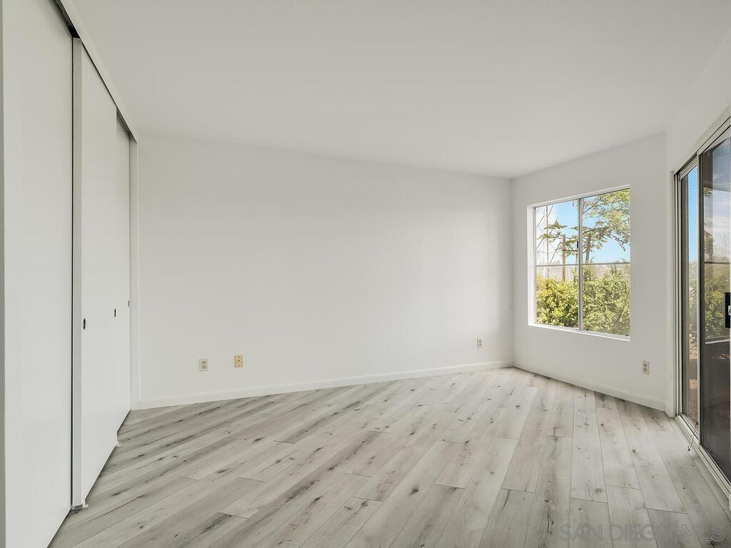 Detail Gallery Image 8 of 33 For 7087  Camino Degrazia  141, San Diego,  CA 92111 - 3 Beds | 2 Baths