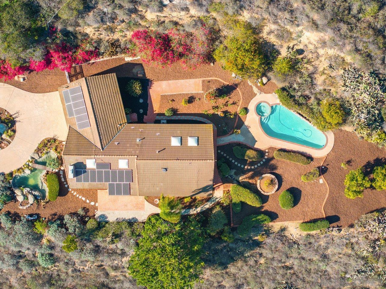 Detail Gallery Image 5 of 22 For 2169  Rockhoff Road, Escondido,  CA 92026 - 3 Beds | 2 Baths