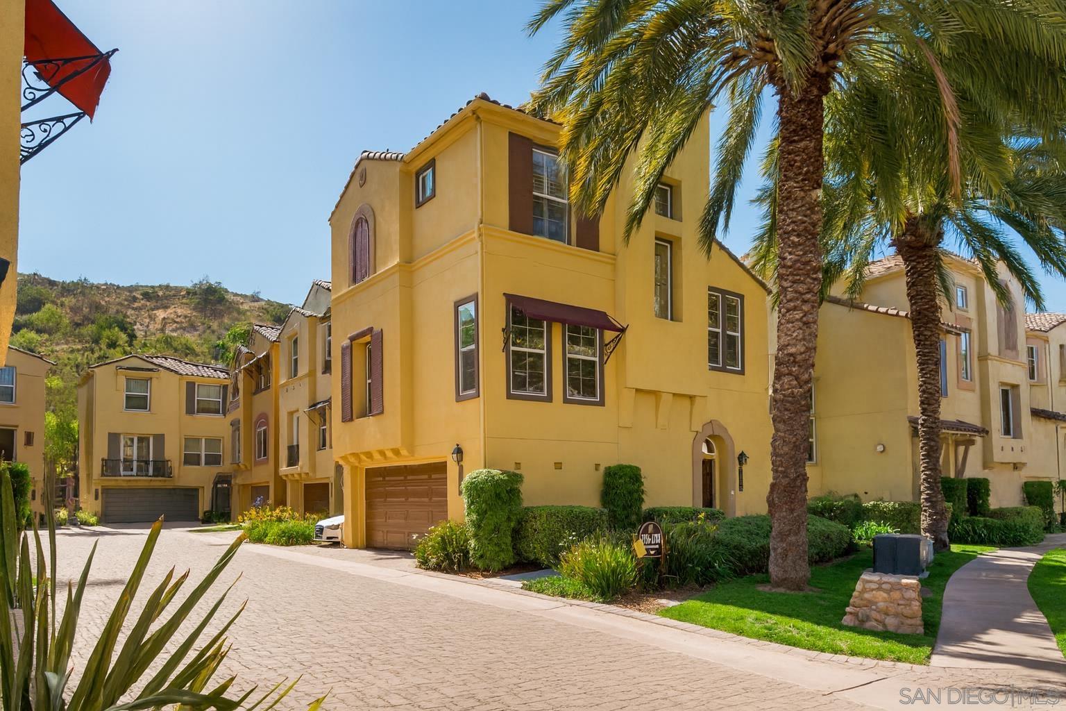 Front Image Thumbnail for SD250045058