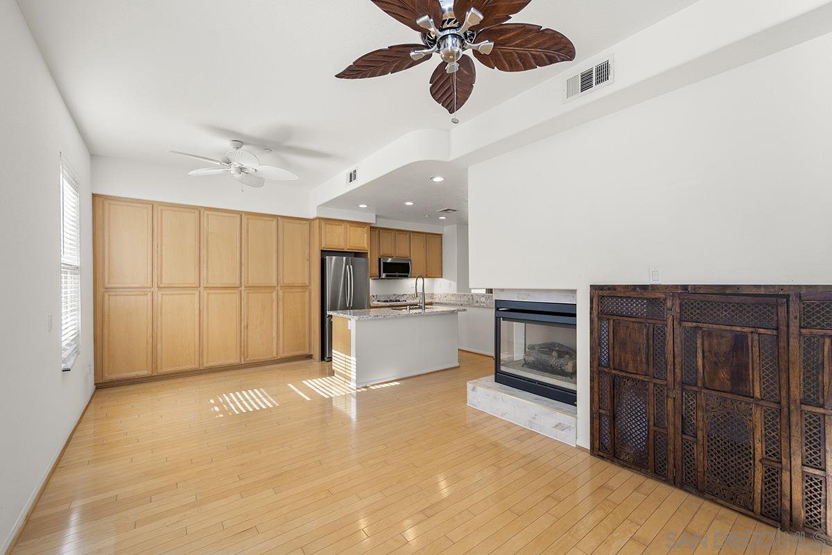 Detail Gallery Image 12 of 57 For 2788  Villas Way, San Diego,  CA 92108 - 2 Beds | 2/1 Baths