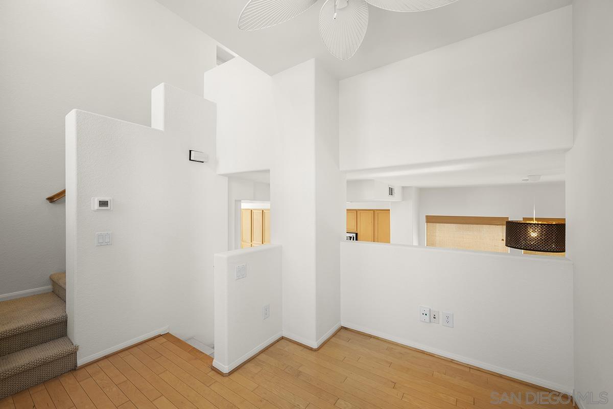 Detail Gallery Image 15 of 57 For 2788  Villas Way, San Diego,  CA 92108 - 2 Beds | 2/1 Baths