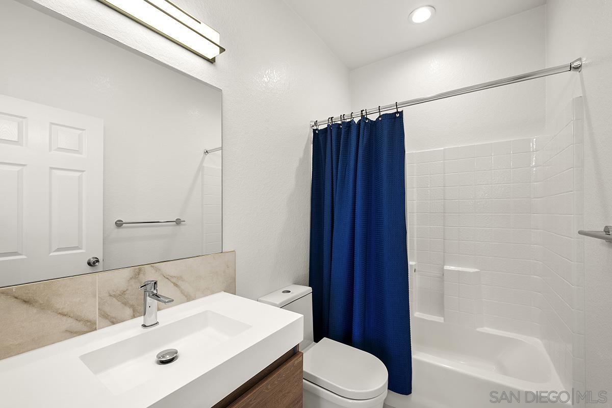Detail Gallery Image 27 of 57 For 2788  Villas Way, San Diego,  CA 92108 - 2 Beds | 2/1 Baths