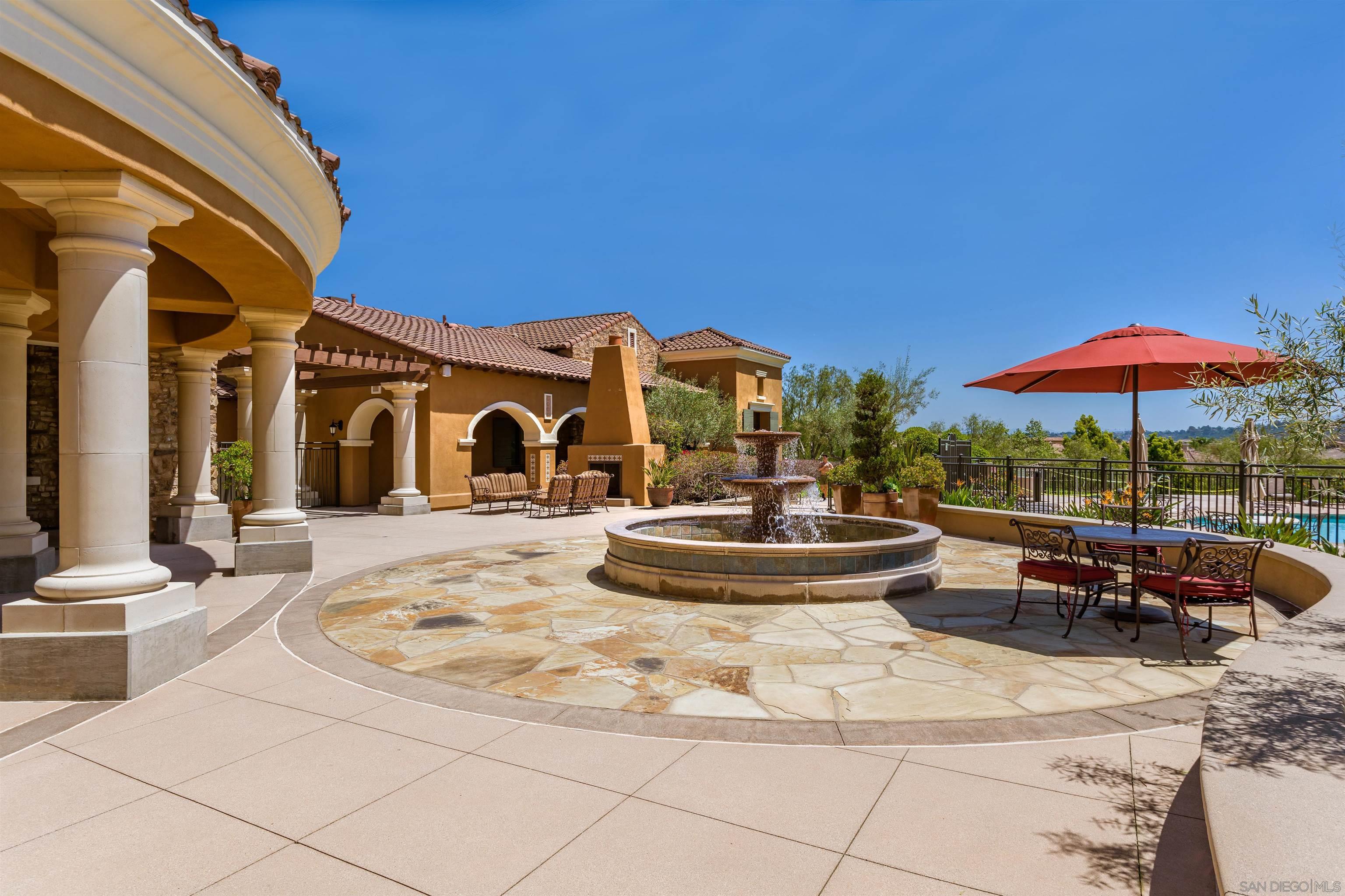 Detail Gallery Image 29 of 45 For 2788  Villas Way, San Diego,  CA 92108 - 2 Beds | 2/1 Baths