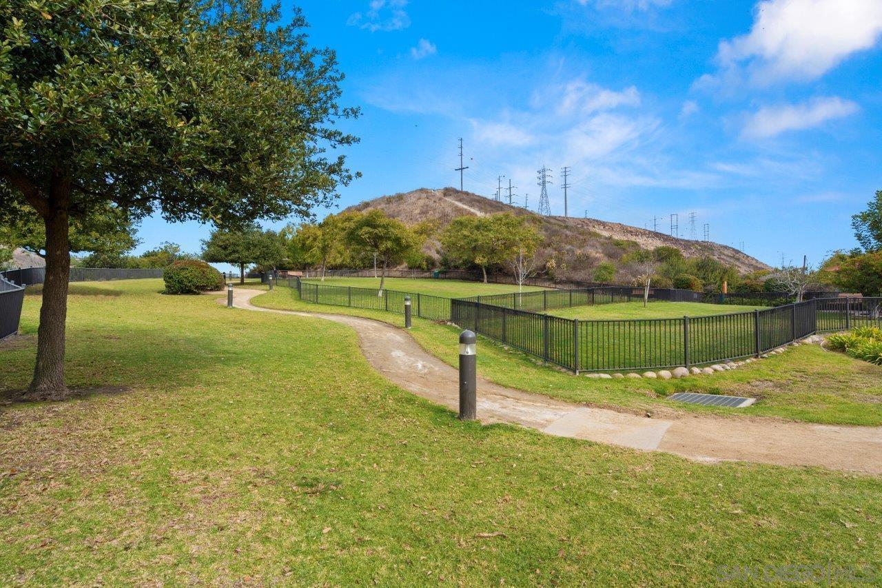Detail Gallery Image 39 of 45 For 2788  Villas Way, San Diego,  CA 92108 - 2 Beds | 2/1 Baths