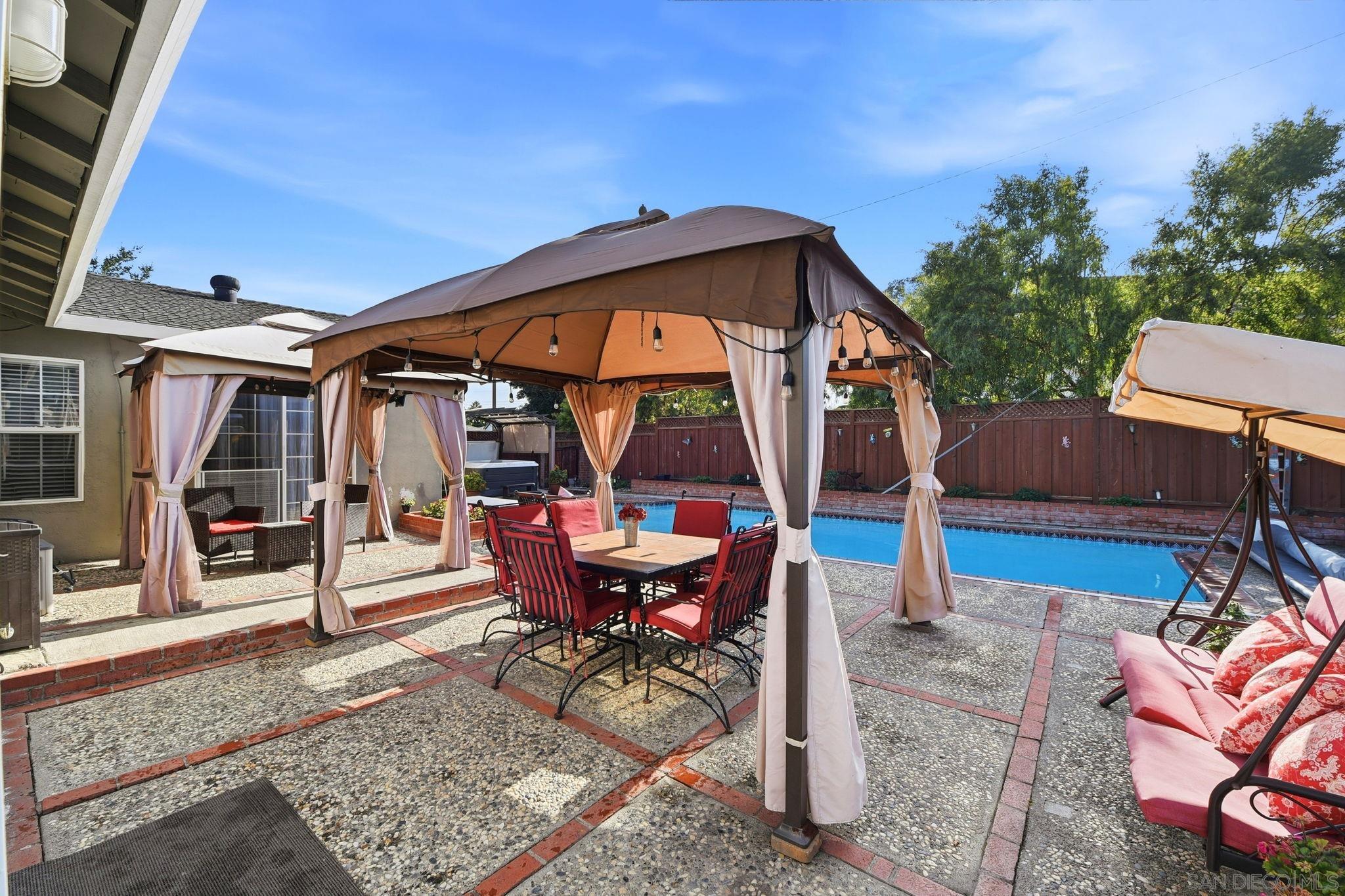 Detail Gallery Image 35 of 40 For 398  Calero Ave, San Jose,  CA 95123 - 4 Beds | 2 Baths