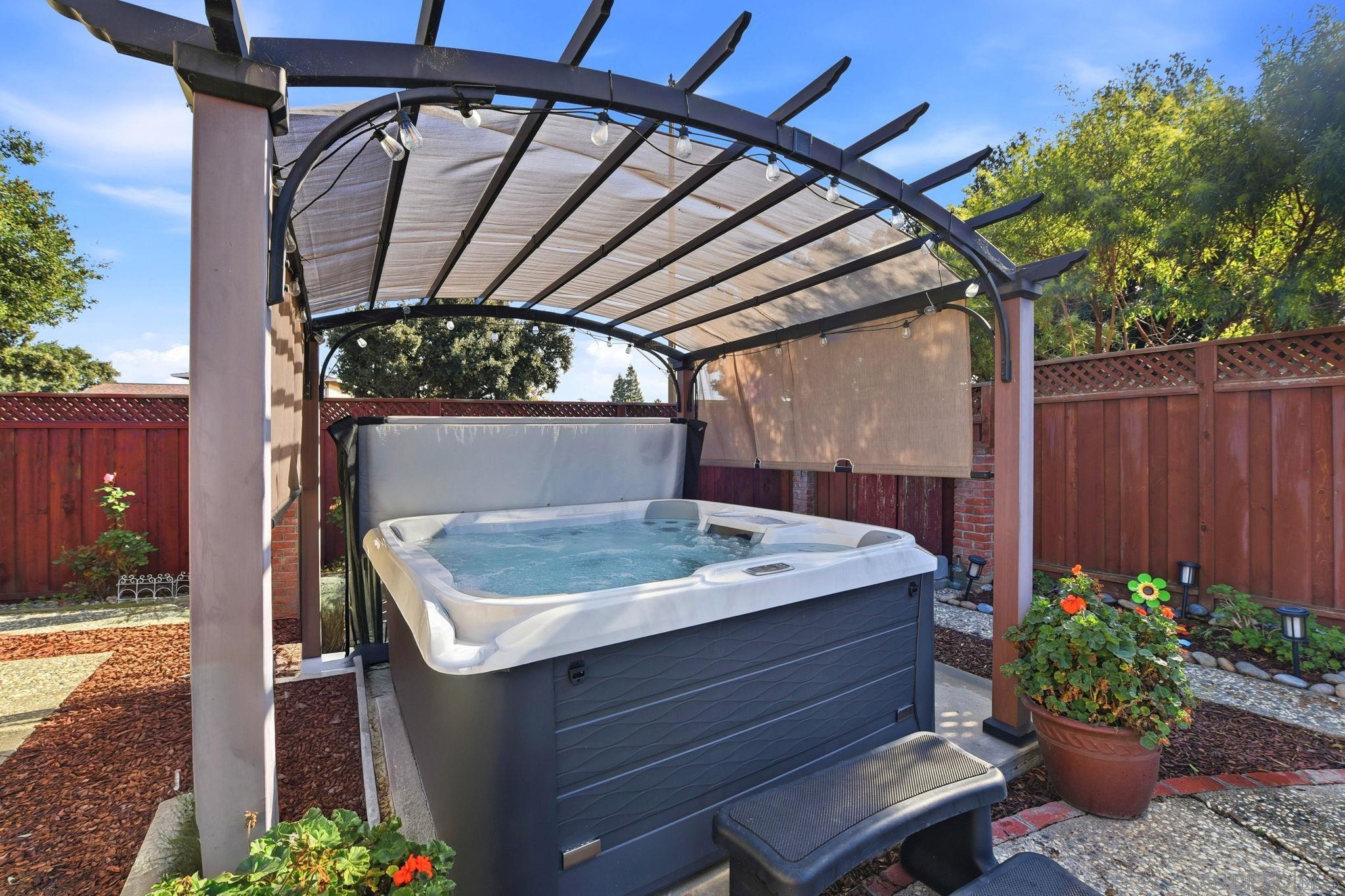 Detail Gallery Image 36 of 40 For 398  Calero Ave, San Jose,  CA 95123 - 4 Beds | 2 Baths