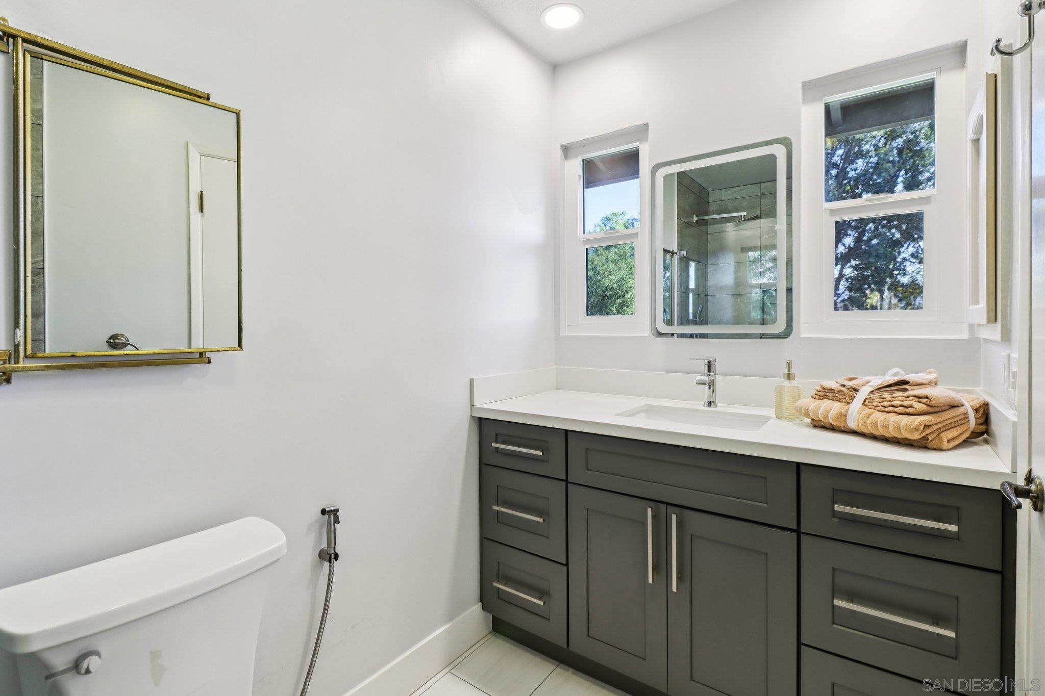 Detail Gallery Image 33 of 51 For 3015  Colley Ln, Escondido,  CA 92025 - 4 Beds | 4 Baths