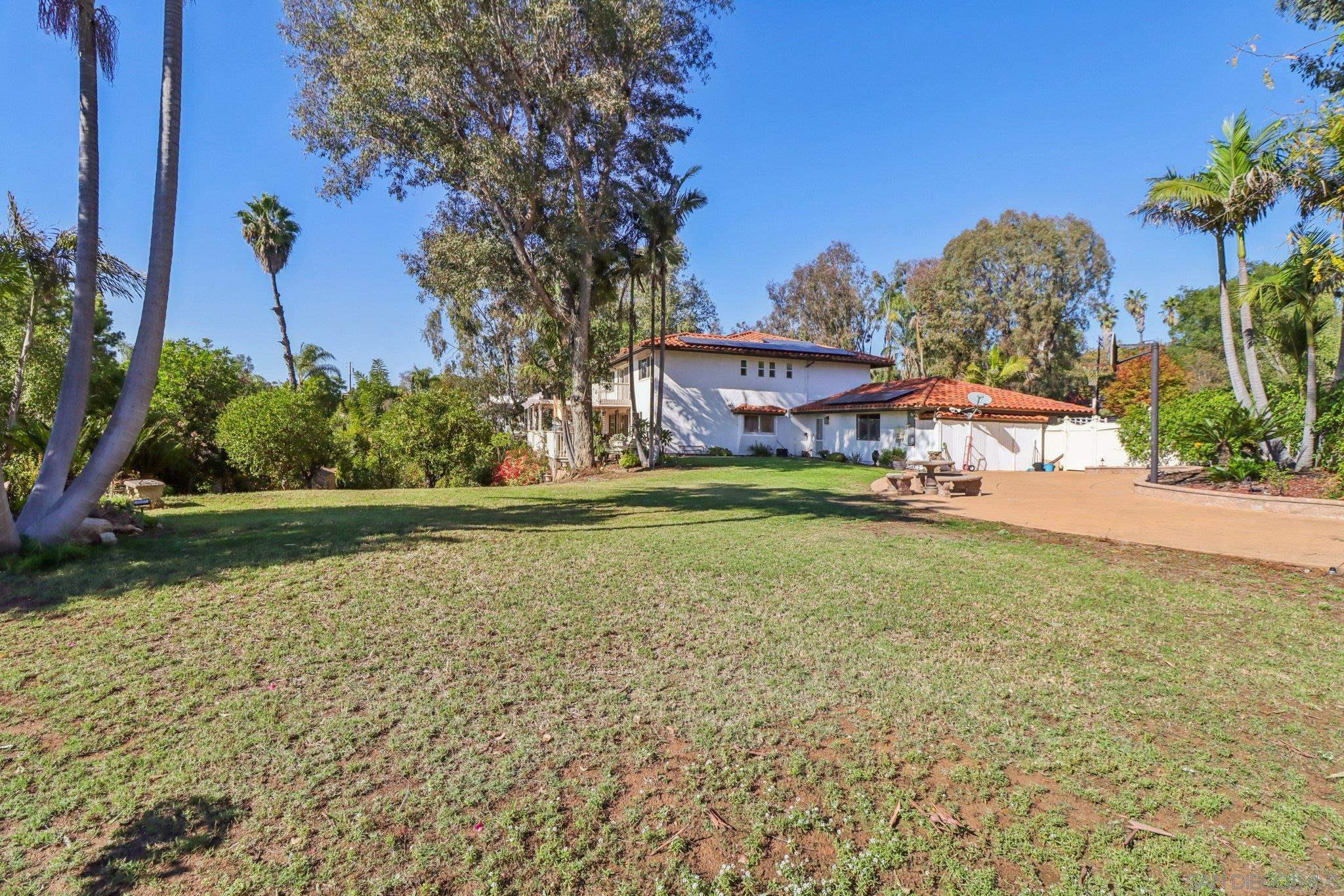 Detail Gallery Image 45 of 51 For 3015  Colley Ln, Escondido,  CA 92025 - 4 Beds | 4 Baths