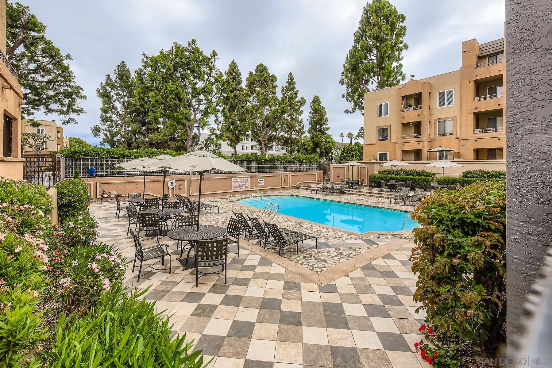 Detail Gallery Image 17 of 18 For 8889  Caminito Plaza Centro  #7327,  San Diego,  CA 92122 - 1 Beds | 1 Baths