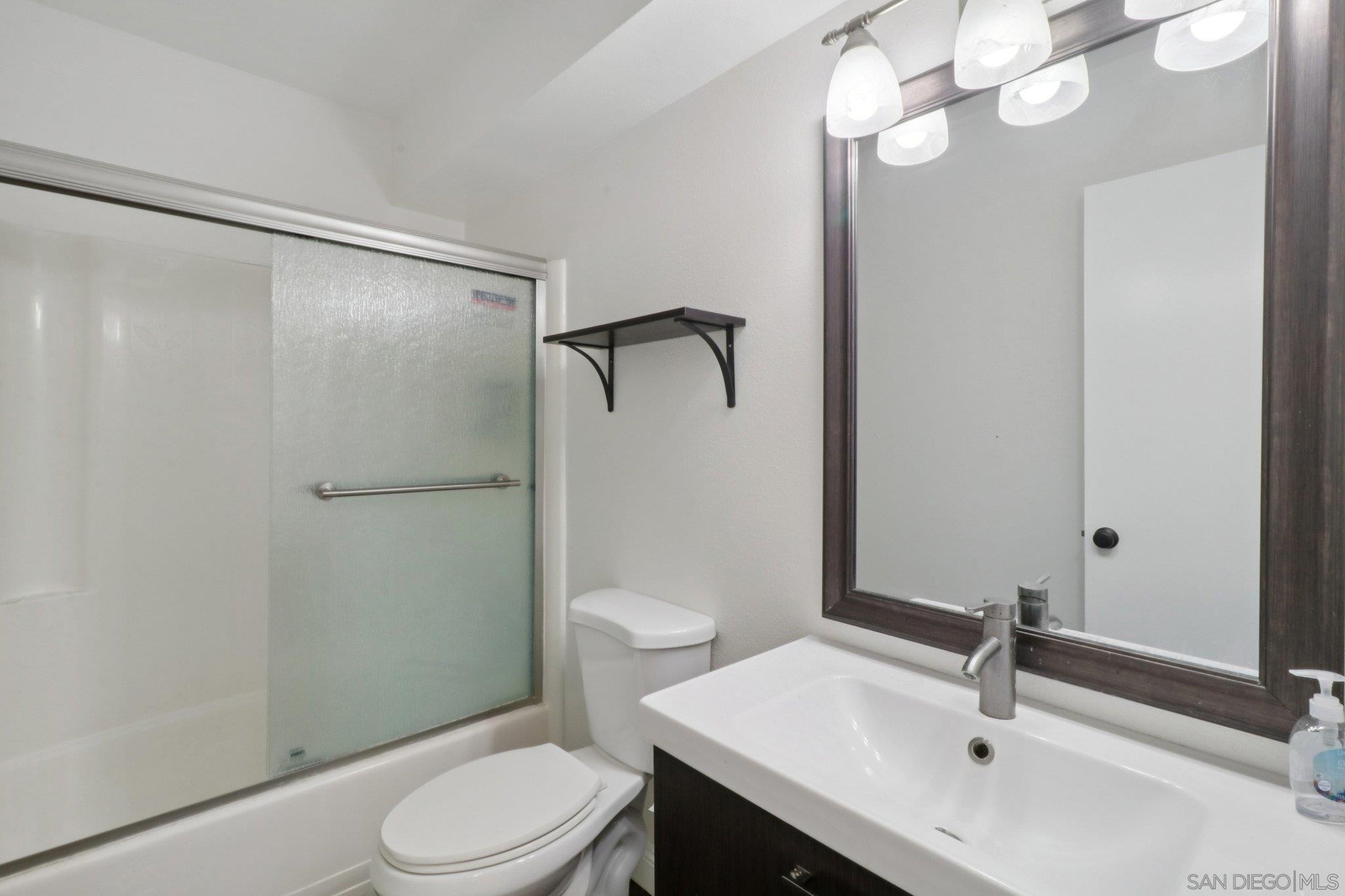 Detail Gallery Image 22 of 26 For 4186  Mount Alifan  #J,  San Diego,  CA 92111 - 2 Beds | 2 Baths